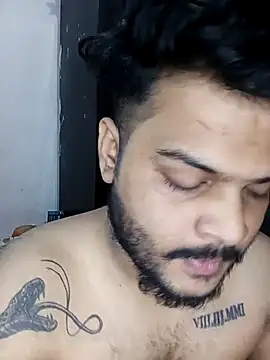 Alphastraight7678 online show from 02-05-26, 12:21