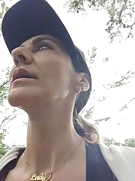 Monita Med online show from 04-05-26, 01:30