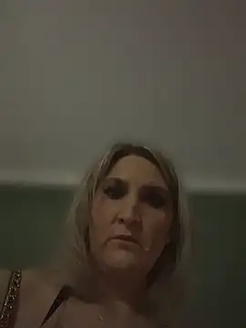 Danijela123 online show from 04-15-26, 05:31