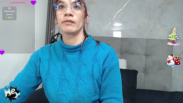 Snapshot of AvaStonee chatting on 01-14-26, 02:01 AvaStonee online show from 01-14-26, 02:01