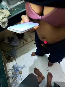 Snapshot of Dengar_Bhabhi chatting on 03-31-26, 11:49 Dengar Bhabhi online show from 03-31-26, 11:49