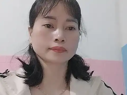 Snapshot of Sophie_sexy7 chatting on 02-15-26, 09:11 Sophie sexy7 online show from 02-15-26, 09:11