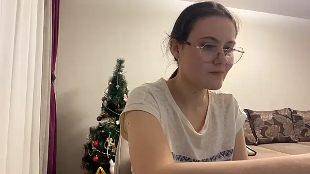 Snapshot of LanaLive chatting on 01-15-26, 12:10 LanaLive online show from 01-15-26, 12:10