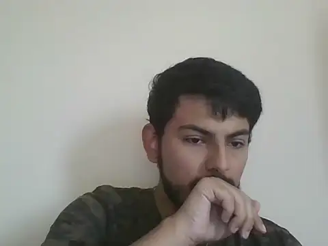 Snapshot of Mateotubbe chatting on 05-12-26, 03:53 Mateotubbe online show from 05-12-26, 03:53