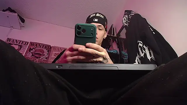 Anhony Muscle online show from 02-26-26, 07:13