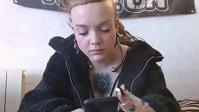 spiralhokkaido23 online show from 02-13-26, 10:00