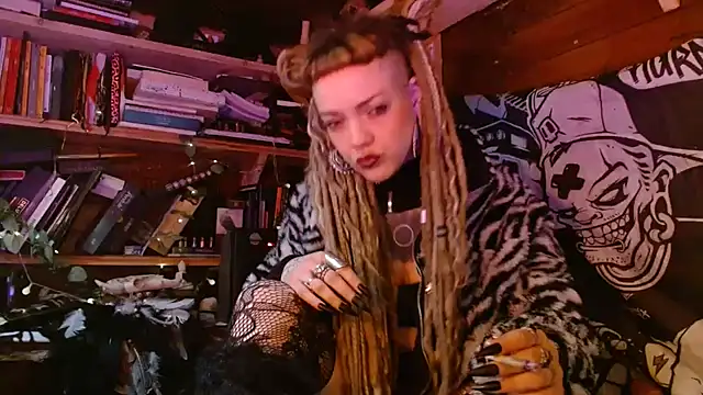 spiralhokkaido23 online show from 05-16-26, 06:32