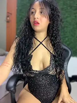 PaulaSweetFire  online show from 02-21-26, 10:11