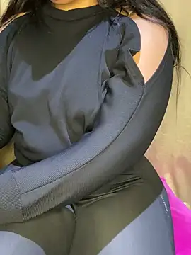 Lina Velvet  online show from 02-17-26, 08:00