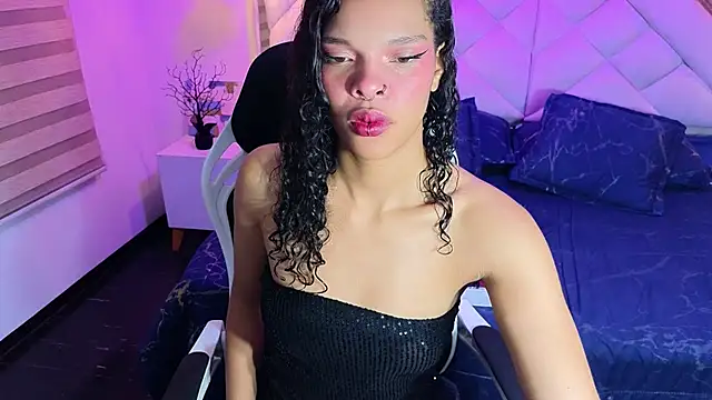 Snapshot of mia_gatesvg chatting on 01-11-26, 03:55 mia gatesvg online show from 01-11-26, 03:55