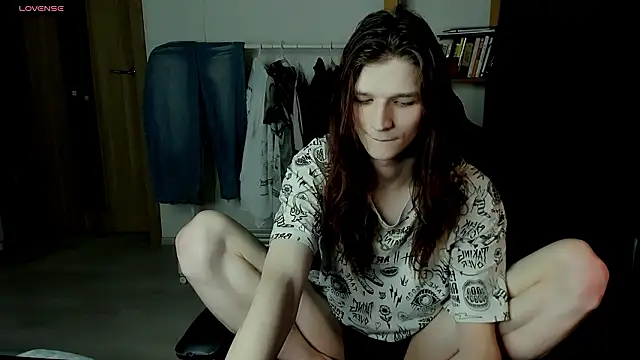 Snapshot of iceseeker2 chatting on 02-26-26, 12:53 iceseeker2 online show from 02-26-26, 12:53