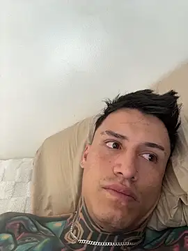 Snapshot of Chrissblack chatting on 02-16-26, 02:35 Chrissblack online show from 02-16-26, 02:35