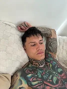 Snapshot of Chrissblack chatting on 02-21-26, 03:02 Chrissblack online show from 02-21-26, 03:02