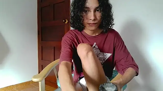 Snapshot of DeusGoth chatting on 03-18-26, 08:45 DeusGoth online show from 03-18-26, 08:45