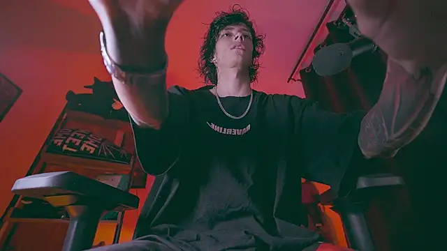 Olliver   y online show from 04-20-26, 02:25