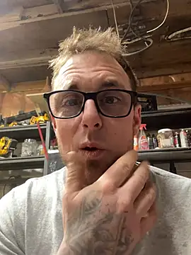 WIDBIGWHITECOCK online show from 03-08-26, 04:27