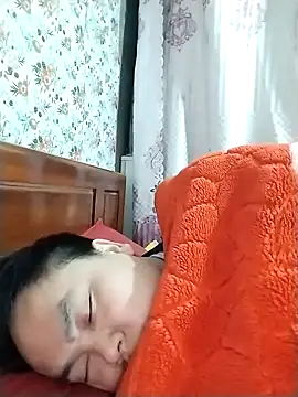 zuzu0099 online show from 01-06-26, 03:38