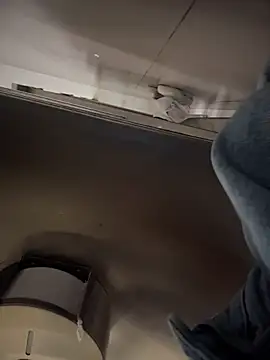 liam bronw online show from 04-06-26, 06:42