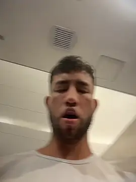 liam bronw online show from 04-10-26, 06:01