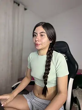 Stormi th online show from 04-11-26, 05:01