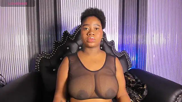 EbonyTanisha online show from 04-26-26, 02:20