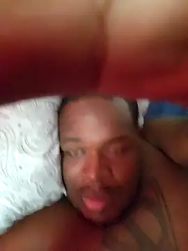 Snapshot of chocolotto09 chatting on 01-15-26, 06:44 chocolotto09 online show from 01-15-26, 06:44