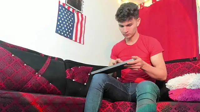 Snapshot of camilo_model chatting on 01-06-26, 03:05 camilo model online show from 01-06-26, 03:05