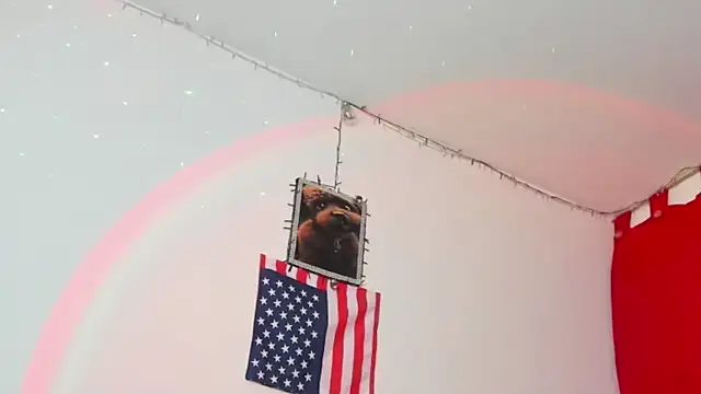 Snapshot of camilo_model chatting on 01-07-26, 06:43 camilo model online show from 01-07-26, 06:43