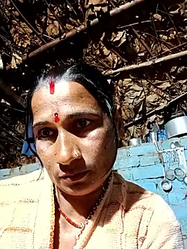 Hot bhi38 online show from 02-21-26, 08:21