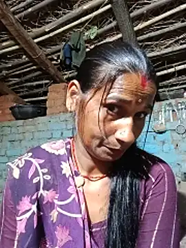 Hot bhi38 online show from 06-18-26, 08:02