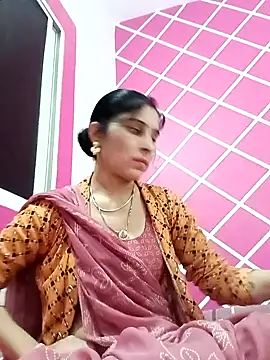 Snapshot of Hot_ree85 chatting on 02-05-26, 07:24 Hot ree85 online show from 02-05-26, 07:24