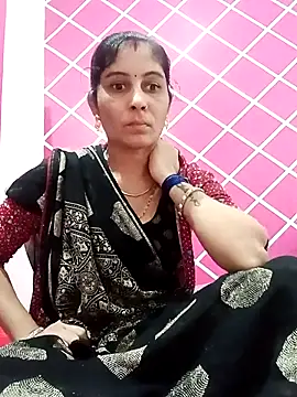 Snapshot of Hot_ree85 chatting on 02-07-26, 04:38 Hot ree85 online show from 02-07-26, 04:38