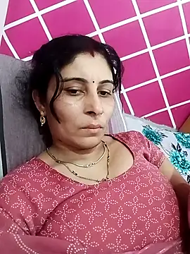 Hot ree85 online show from 03-13-26, 04:41