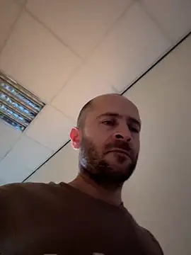 Majestik1 online show from 03-02-26, 04:47