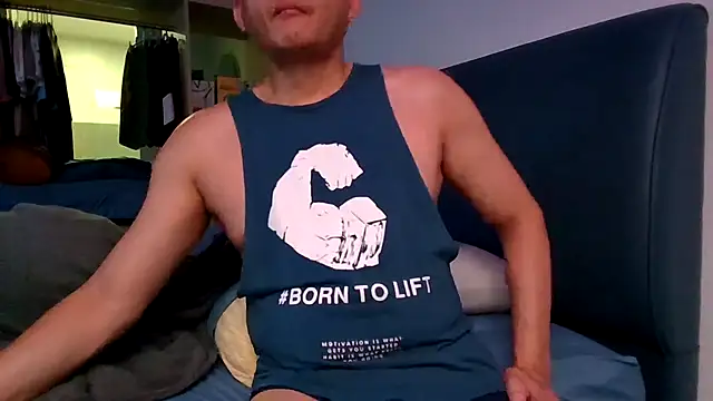 Snapshot of gohm_physique chatting on 03-26-26, 06:24 gohm physique online show from 03-26-26, 06:24