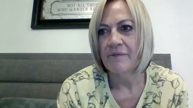 Milfshake227 online show from 04-02-26, 05:27