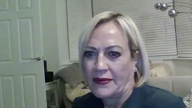 Milfshake227 online show from 05-20-26, 09:10