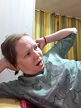 Didi Evvie online show from 01-08-26, 04:42