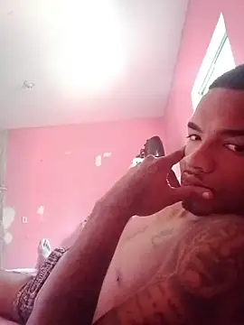 Snapshot of zuquimjogador chatting on 03-29-26, 10:26 zuquimjogador online show from 03-29-26, 10:26