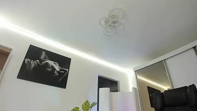 Ivy Bellee online show from 04-09-26, 06:19