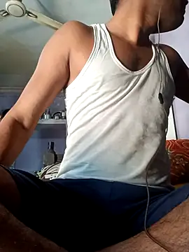 HotteboyShubh online show from 03-04-26, 05:35