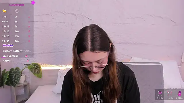 lanna 18  online show from 03-05-26, 11:39