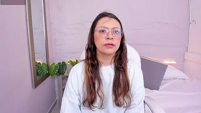 lanna 18  online show from 07-08-26, 11:58