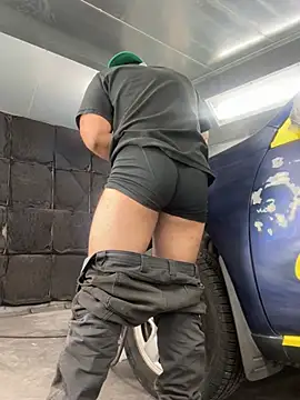 Snapshot of Latin0Lov3r chatting on 01-12-26, 11:21 Latin0Lov3r online show from 01-12-26, 11:21