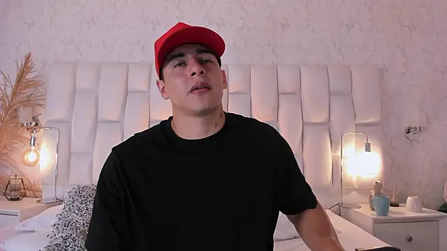 MassimoCo  online show from 03-10-26, 11:43