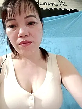 Snapshot of Sana-vn chatting on 04-23-26, 02:19 Sana-vn online show from 04-23-26, 02:19
