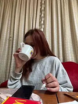 Lily Viola online show from 06-01-26, 06:37