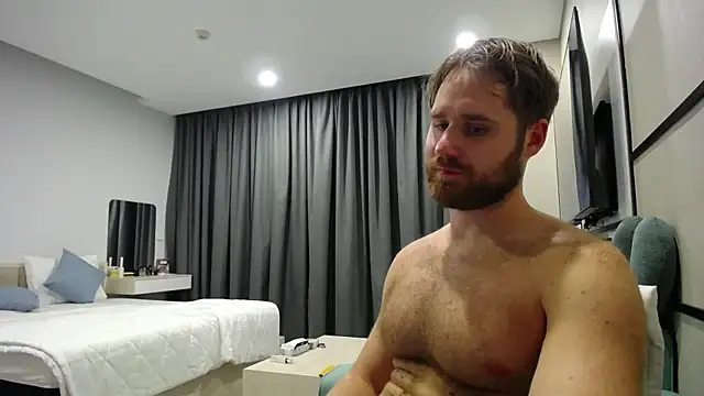 LorenzoLux online show from 04-17-26, 12:41