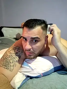 Snapshot of Attila98 chatting on 03-14-26, 03:17 Attila98 online show from 03-14-26, 03:17