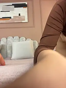 Snapshot of amber_price chatting on 01-10-26, 04:25 amber price online show from 01-10-26, 04:25